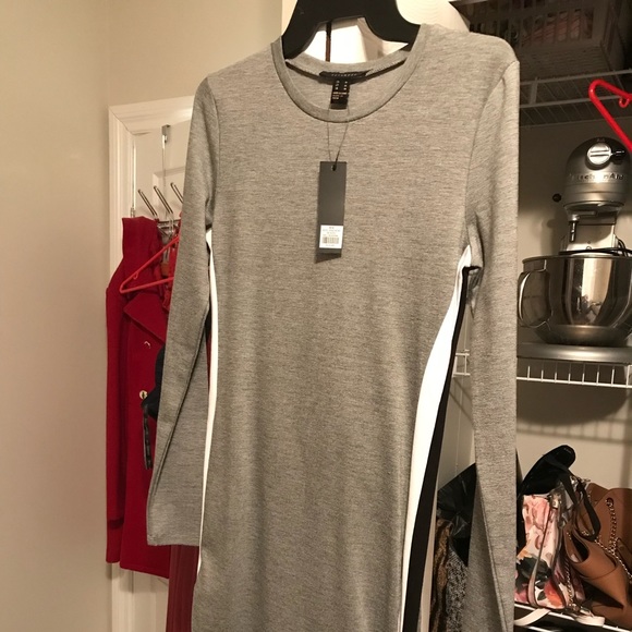 Body con long sleeve dress - Picture 1 of 2